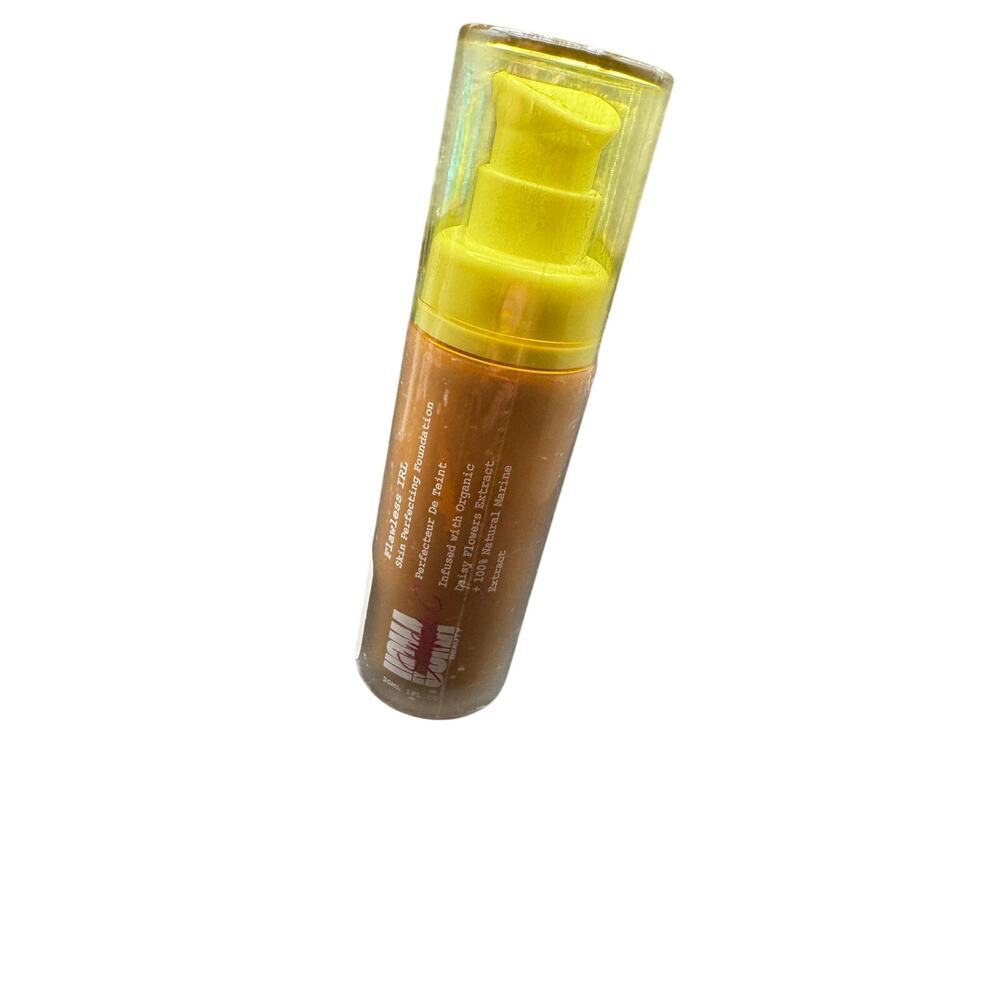 UOMA Flawless In Real Life Foundation Bronze Venus-SEALED